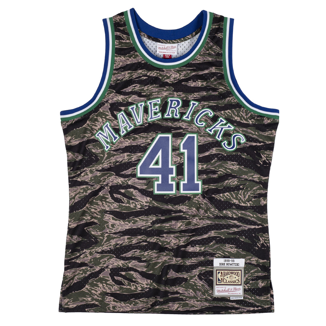 Mens Dirk Nowitzki Dallas Mavericks Jerseys & Gear | Mavs Shop