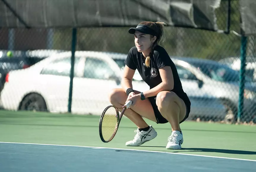Discover Luana Seyboth Wild: Tennis Player and Sister of Thiago Seyboth Wild