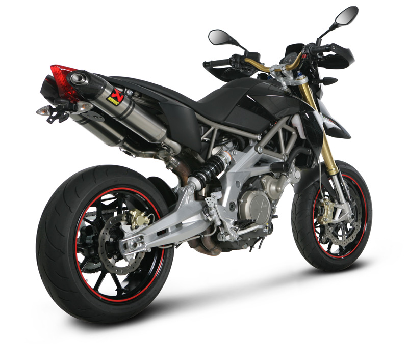 Discover the Power of the Aprilia Dorsoduro 750: A Perfect Blend of Speed and Agility