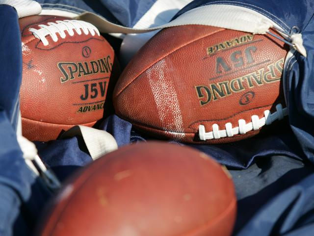 Mr Sports Football: The Best Players and Teams in the League
