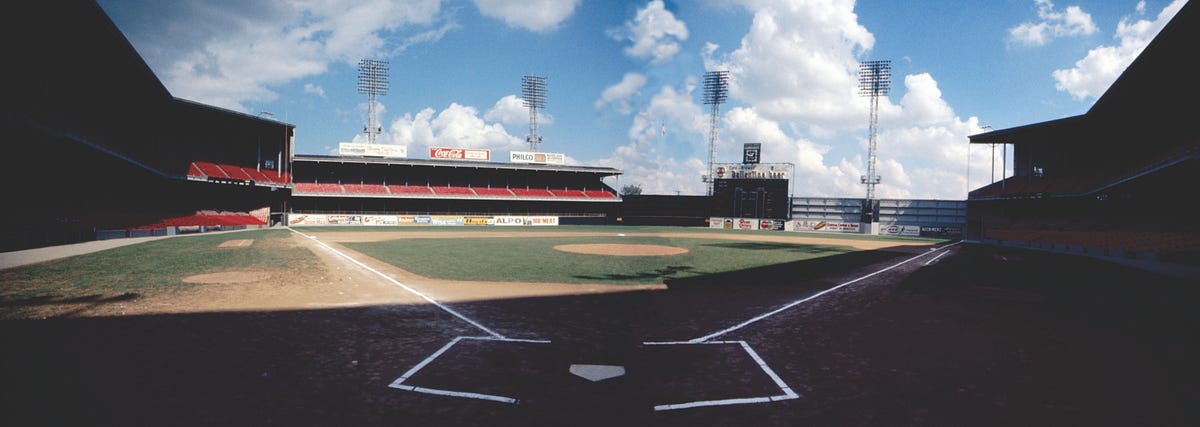 Shibe Park Memories: Reliving the Golden Age of Baseball