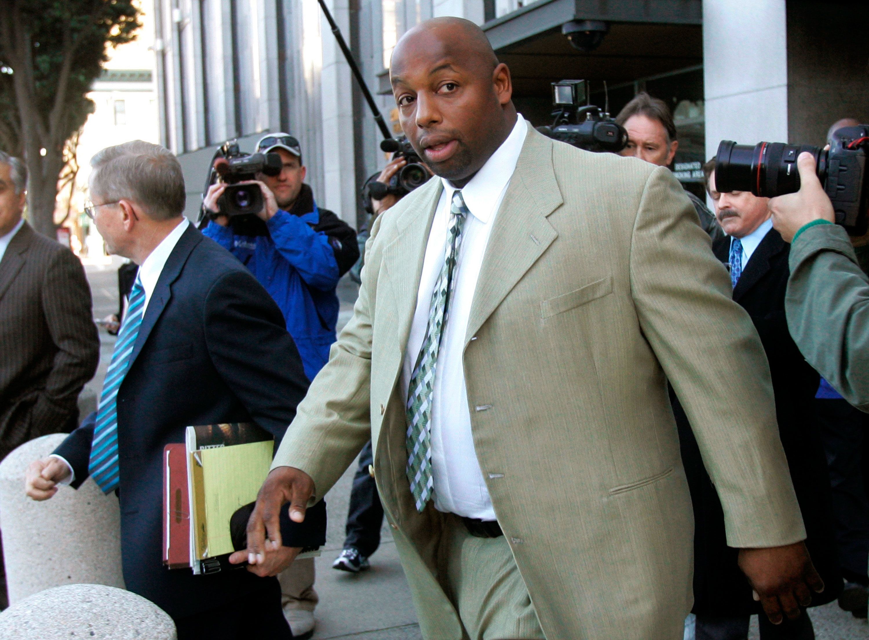 Dana Stubblefields Career: From Top Draft Pick to Prison