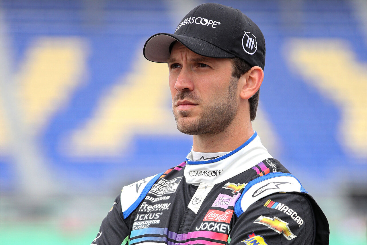 Daniel Suarez or Chase Elliott: Which NASCAR star is your favorite racer?