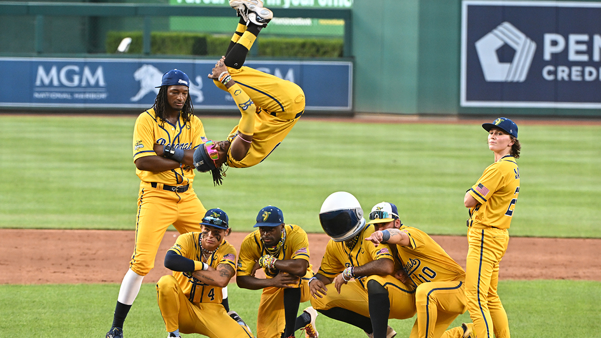 Savannah Bananas LoanDepot Park: Why You Need to See This Hilarious Baseball Team Play!