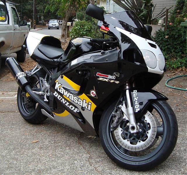 Whats the True 2000 Kawasaki ZX7R 33000 Miles Value? Dont Overpay, Find Out!