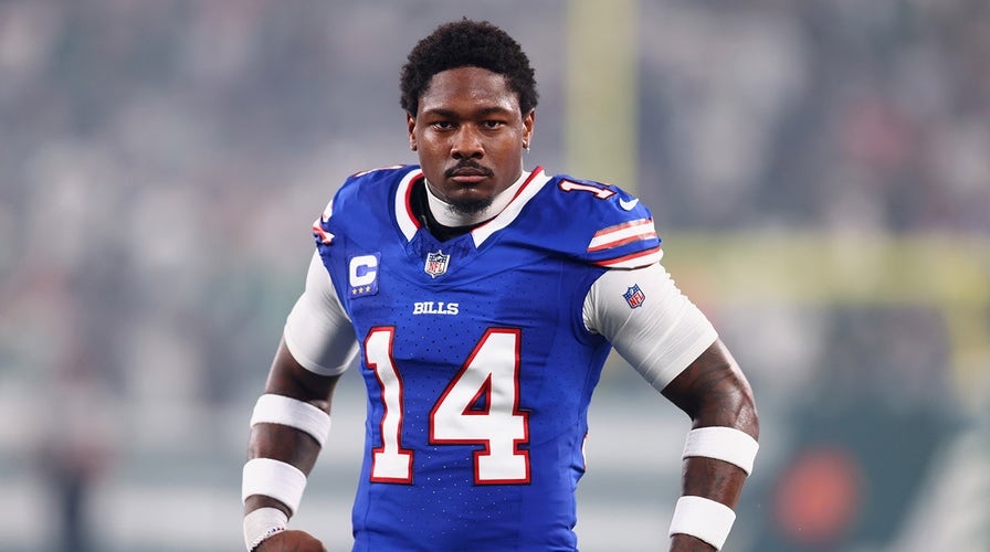 NFL Digest Stefon Diggs: Whats the latest buzz on the star receiver (A look at his recent performance)