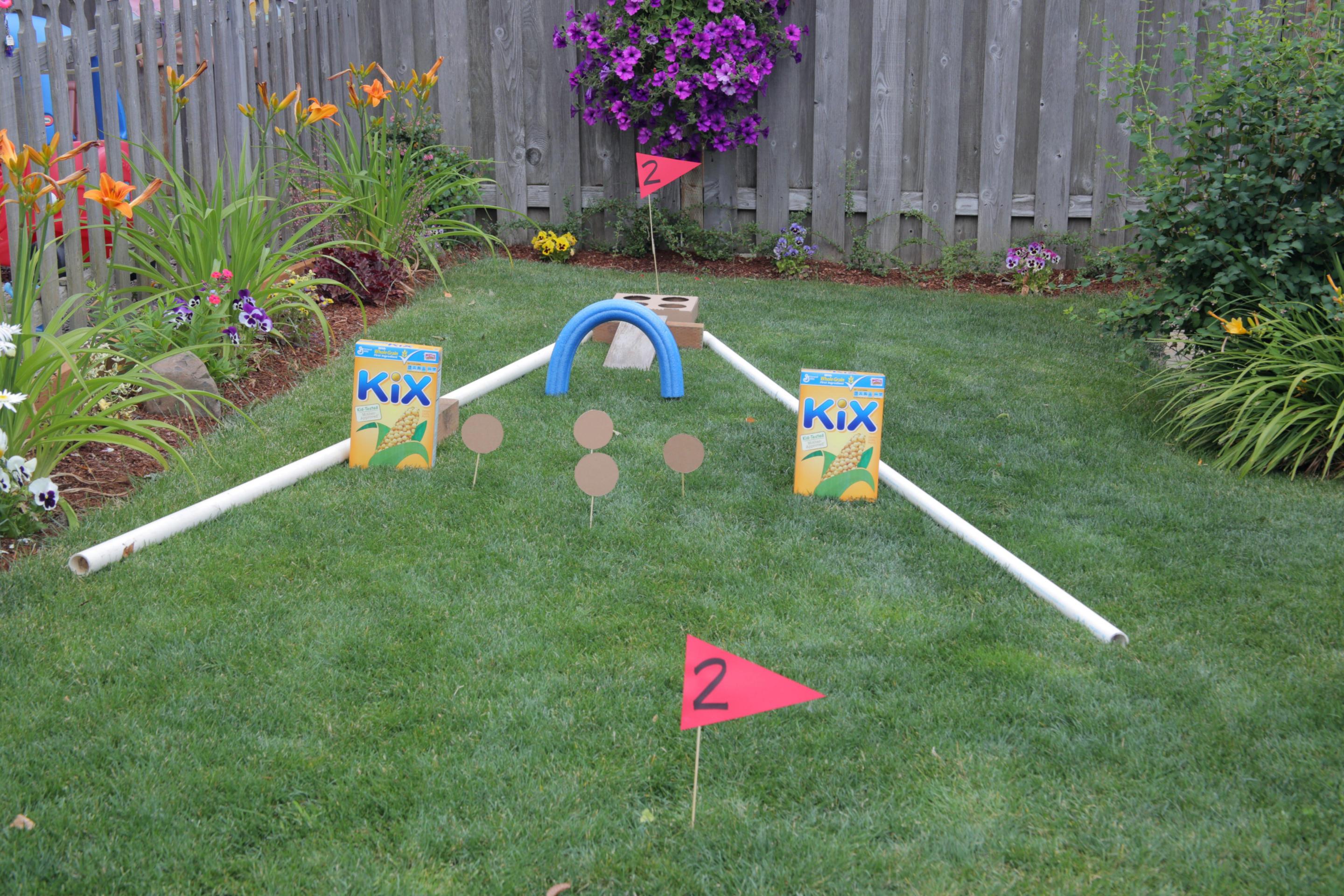 Turn Your Backyard into a Golf Course with a Fun Golf Hole