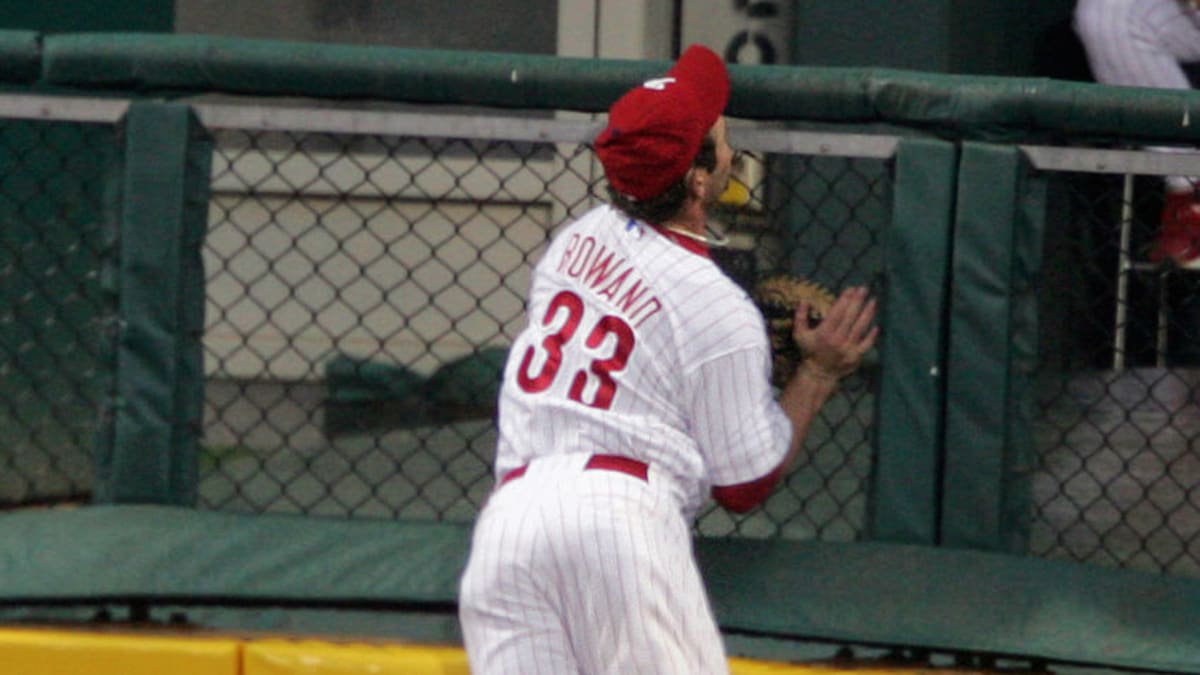 Phillies Aaron Rowands Toughest Outfield Moments (Remembering the Phillies Glory Days)