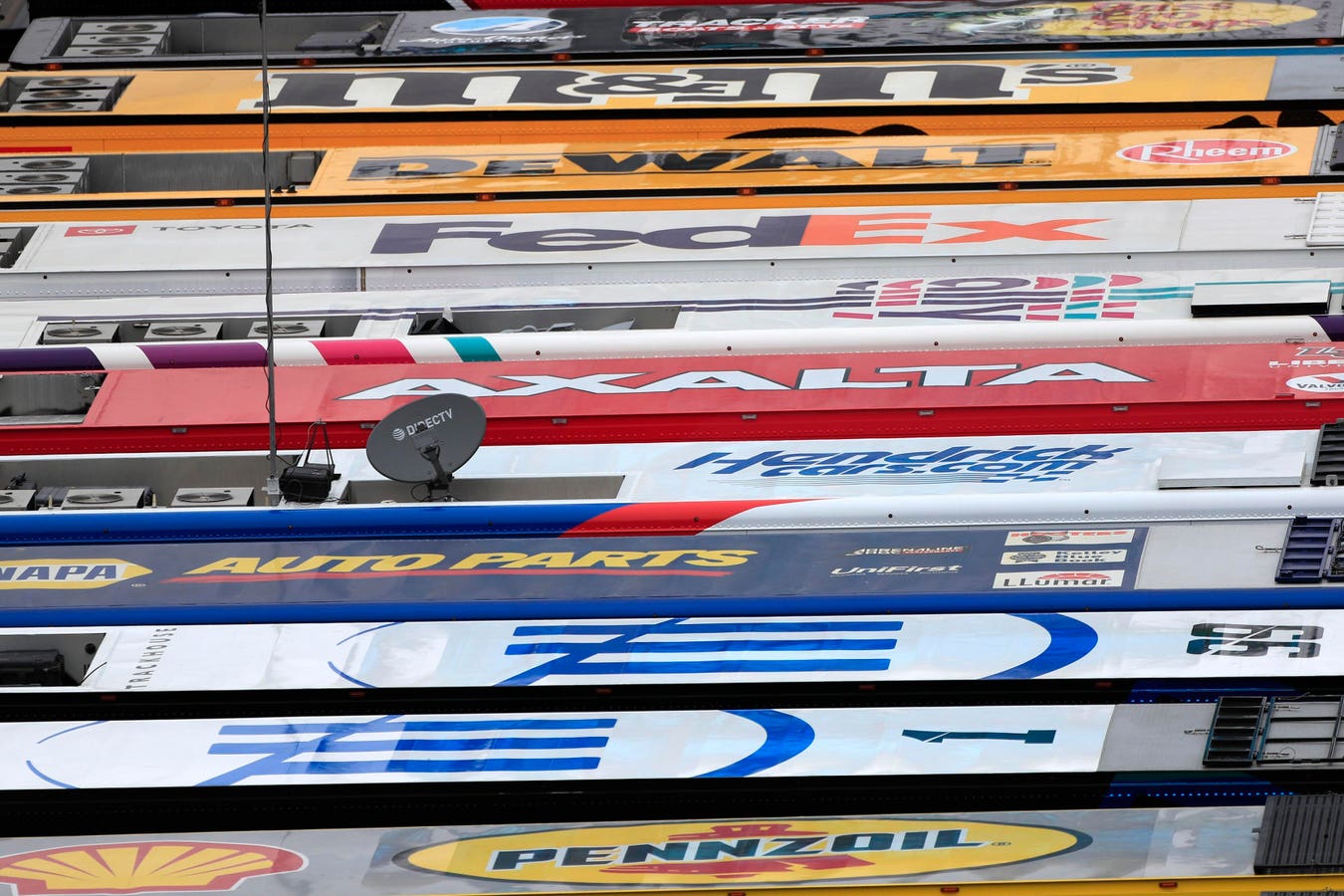 nascar official sponsors list! Check out whos backing the race now!