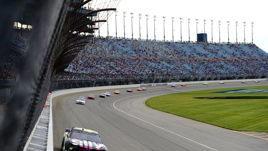 Chicagoland Speedway: Get Ready for NASCAR Qualifying Thrills