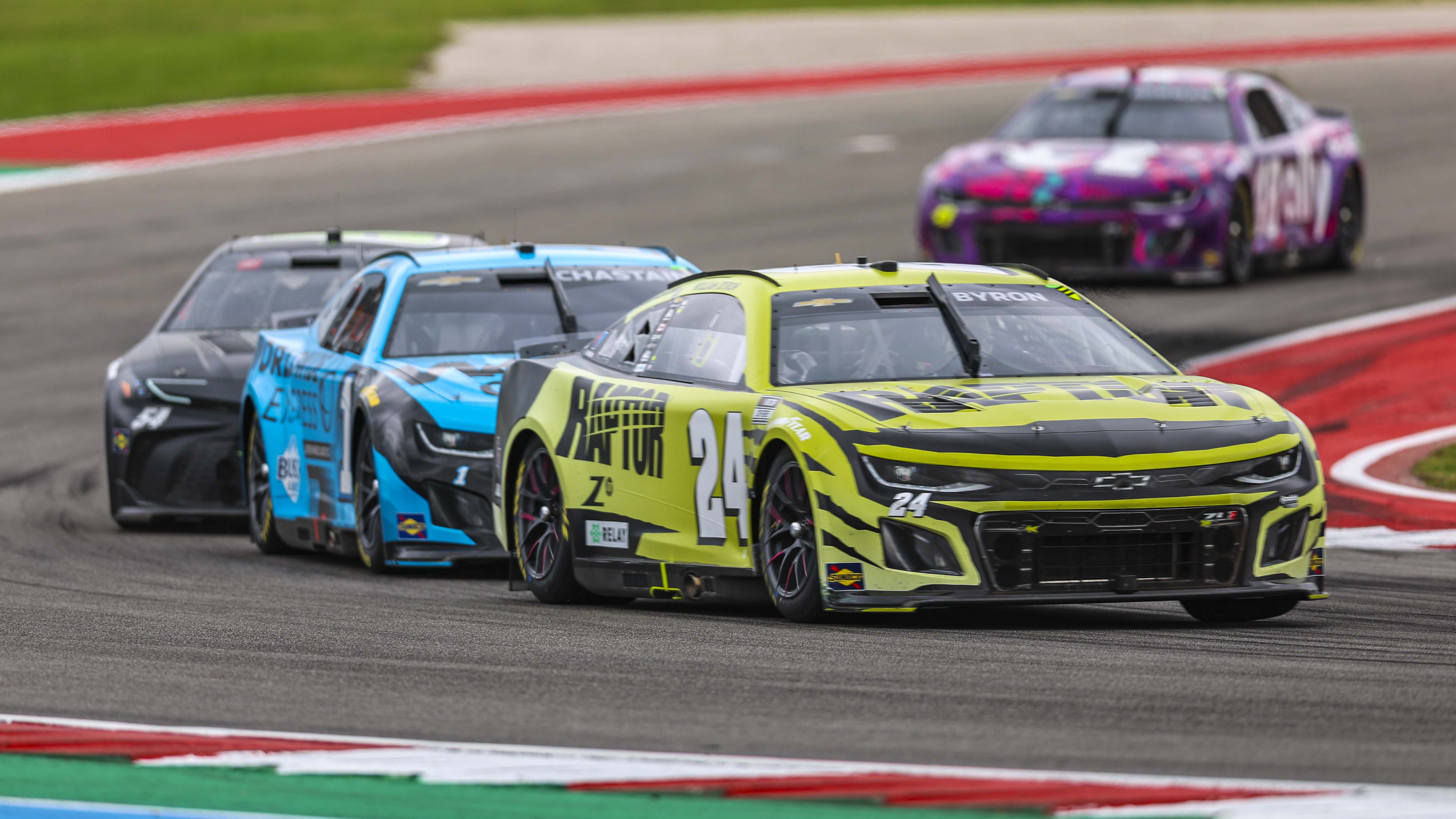 What time is NASCAR start? Get the complete schedule and dont miss a single lap, everything you need to know is right here.