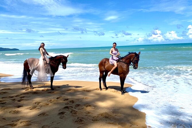 Speed Boat Thrills & Beach Horse Riding (Combine Two Amazing Experiences in One Trip)
