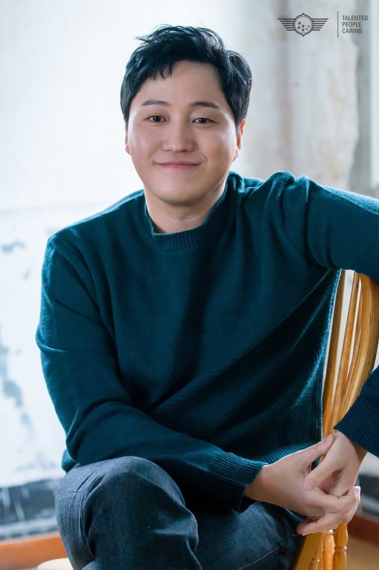 Uncovering the Life and Work of Dae Myung Kim