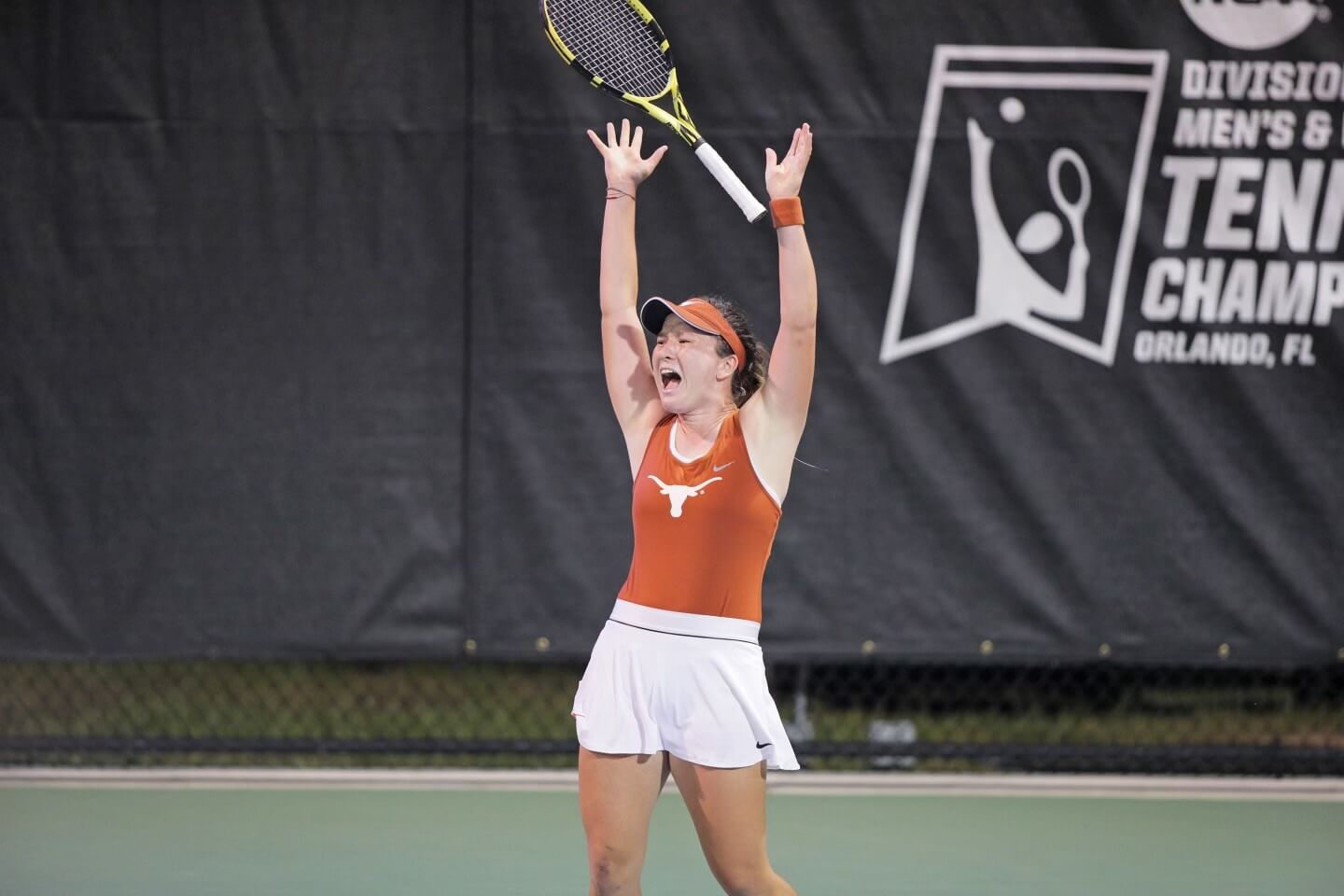 Stay Updated with Lulu Sun Live Score: Catch Her Latest Tennis Results