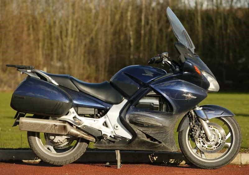 Is the ST Honda 1300 Right for You? (A Quick and Easy Guide)