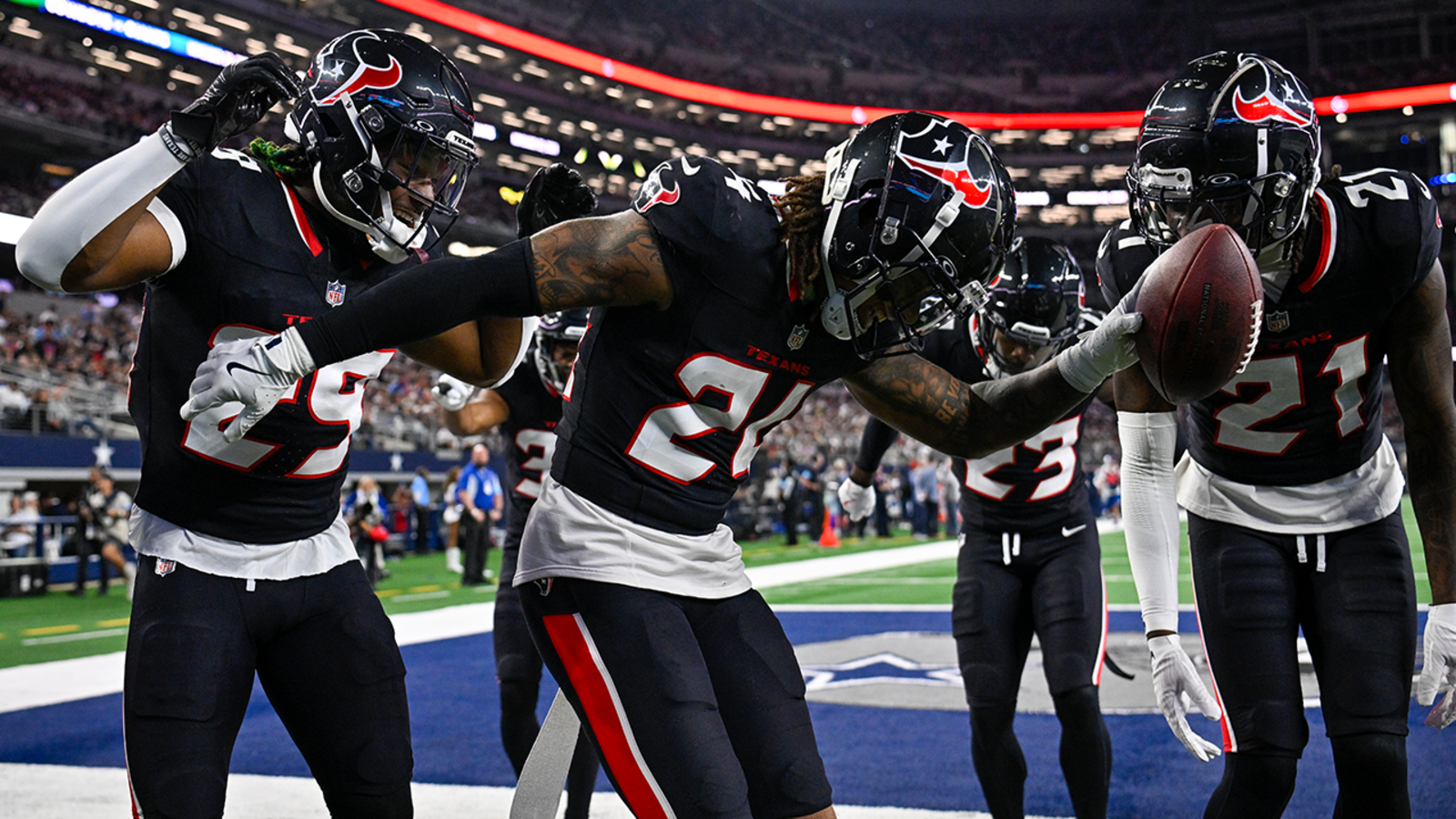 Houston Texans Dominate Dallas Cowboys in Monday Night Football