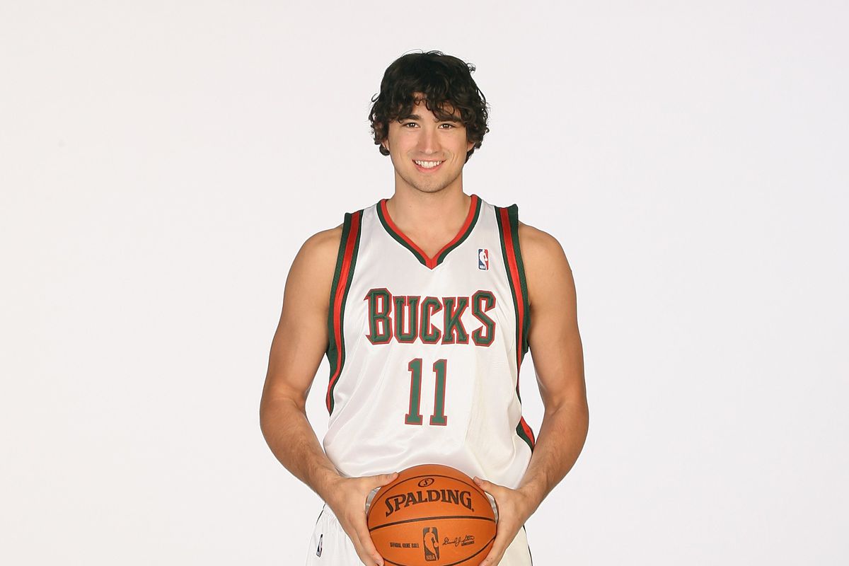 The Joe Alexander Story: Discover the Highs and Lows of This Basketball Players Career!