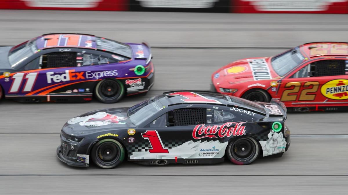 See Noah Gragsons 2023 Throwback Car: A Classic Look for Darlington (The Story Behind the Design)