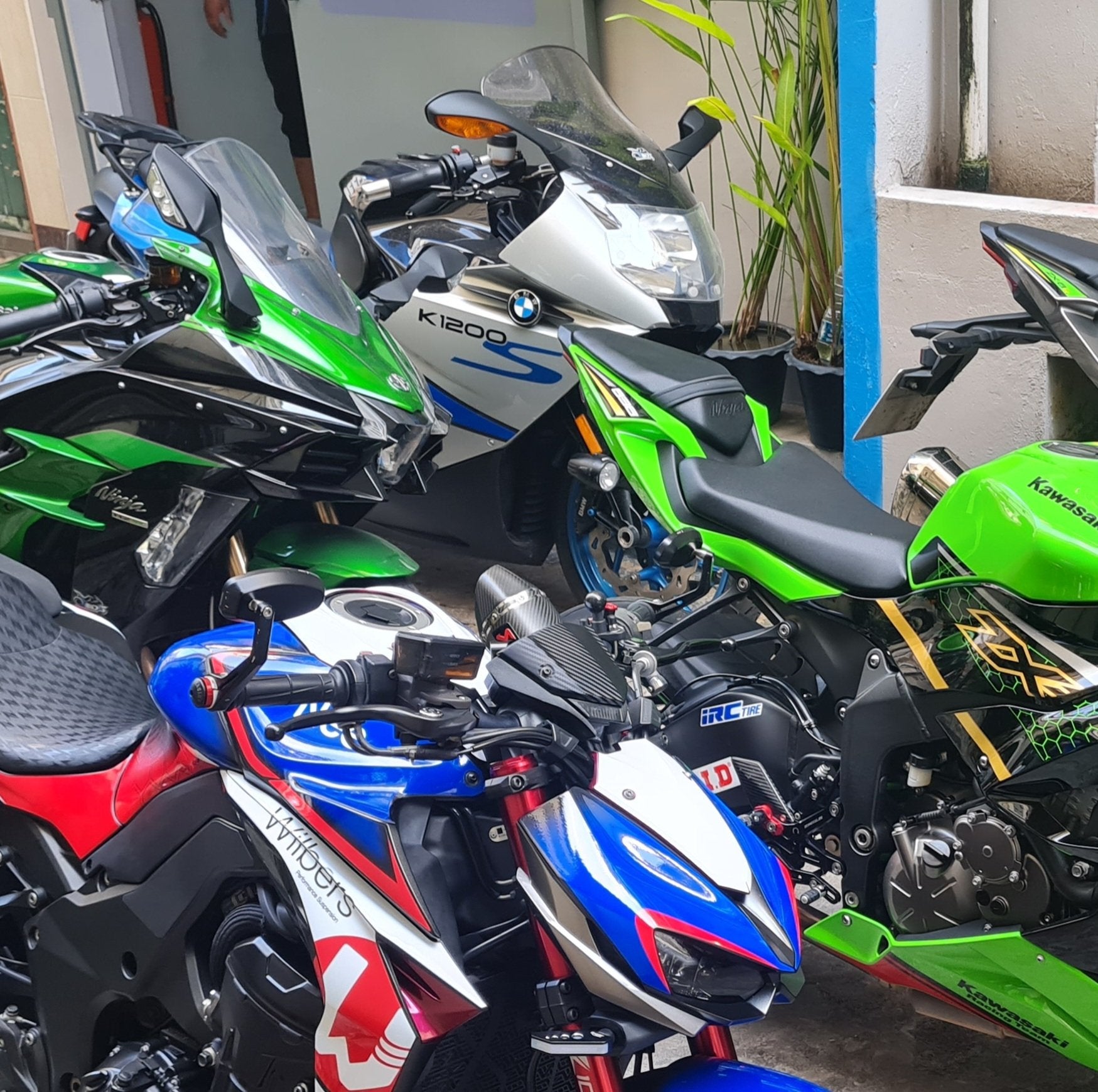 k1300 s Mods and Upgrades (Easy Ways to Improve Performance)