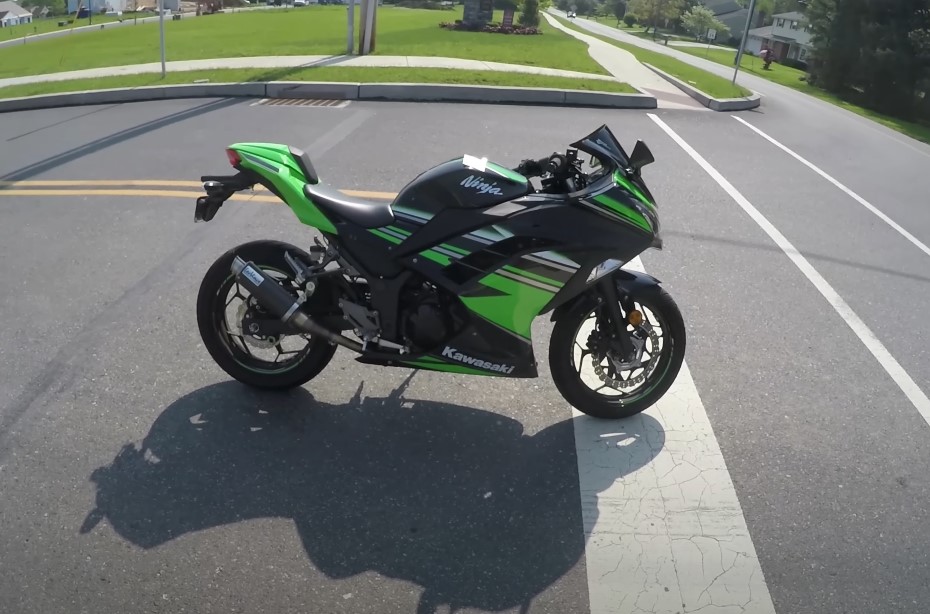 Is the 2013 Ninja 300cc Fast? Lets Talk Performance and Speed of the Ninja 300cc