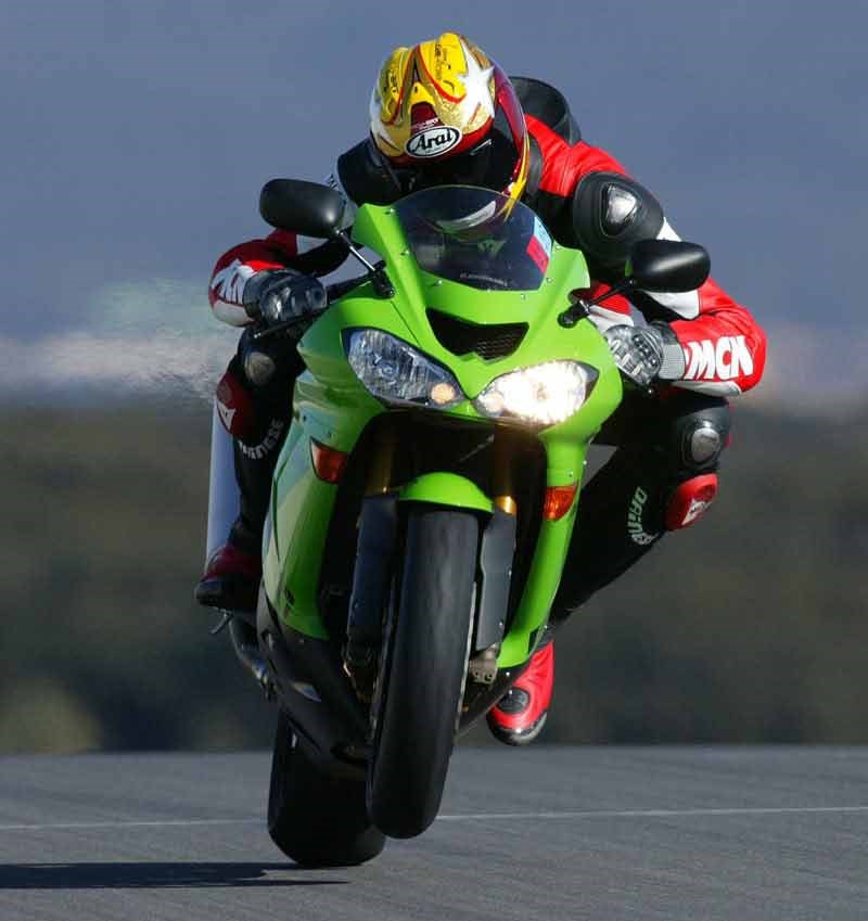 Kawasaki 2004 ZX10R Review: The Good and the Bad!
