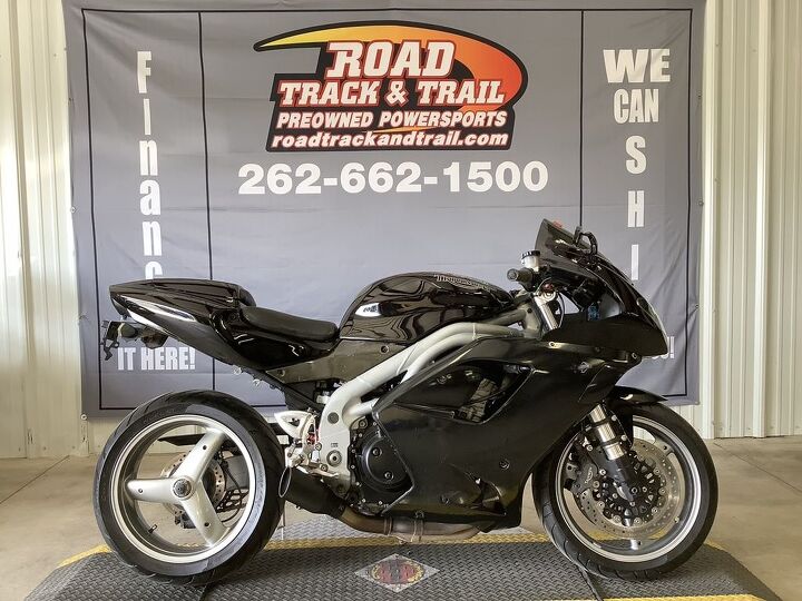 Triumph 955i 2004 for Sale: Find the Best Deals on Your Dream Bike!