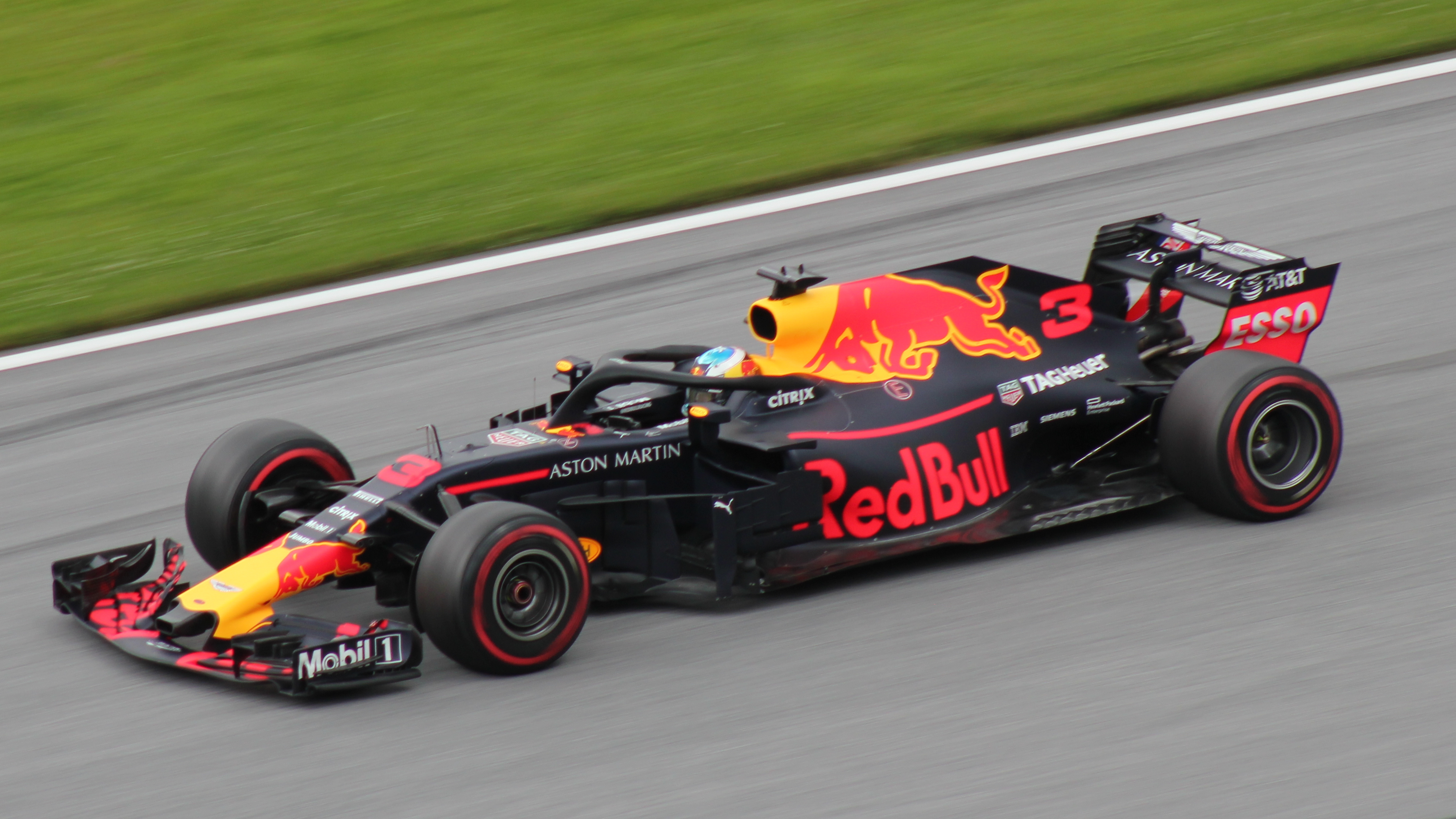 f1 red bull rb14: Is this the best car? (Check out the amazing specs and features)