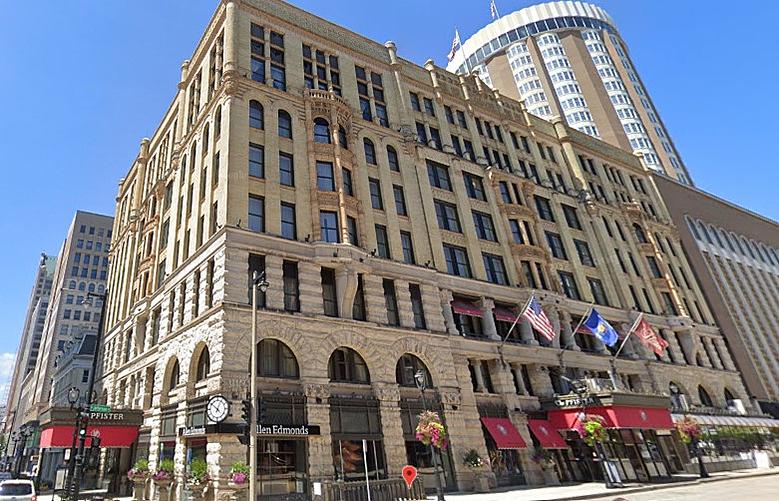 Haunted Hotel in Milwaukee WI: These Hotels Offer a Night You Will Never Forget!