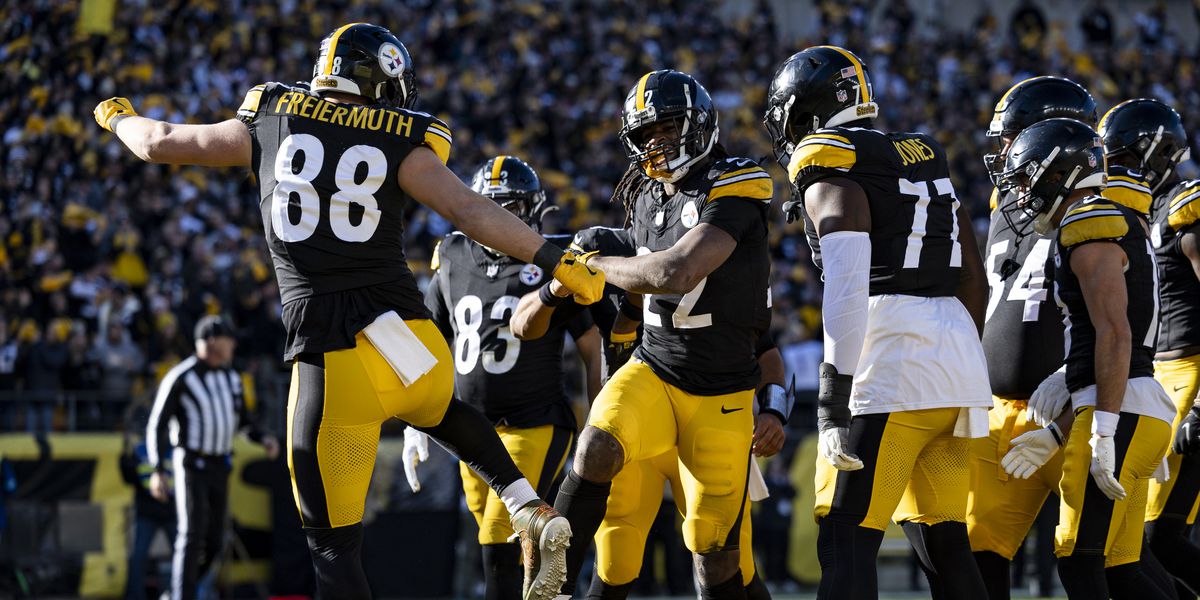 Checking the Steelers Standings: Are They in Playoff Contention or Not in This Moment?
