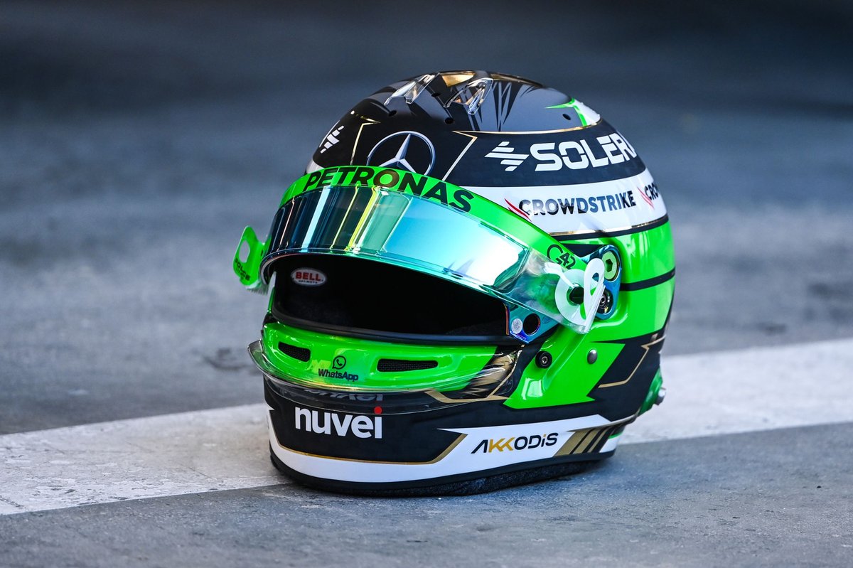 What helmets do F1 drivers use? A simple guide to their safety gear!