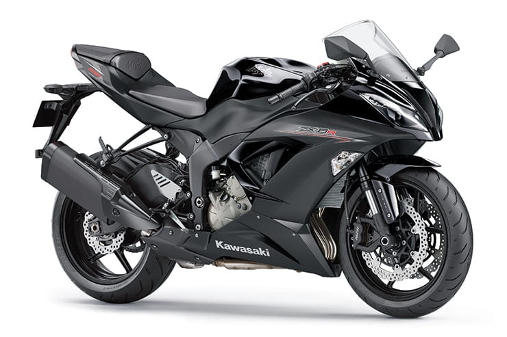 2013 zx6r Review: Is This Used Sportbike Still Worth Buying? Check Our Full Specs and Ride Report!
