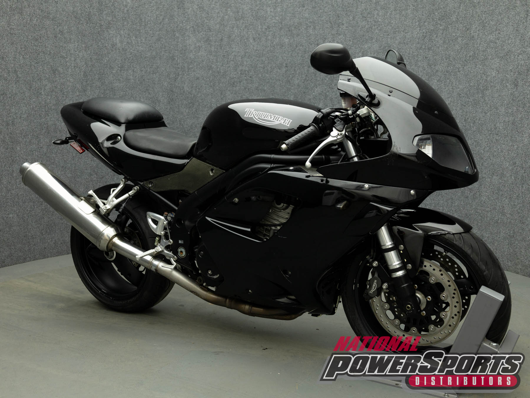 Triumph 955i 2004 for Sale: Find the Best Deals on Your Dream Bike!