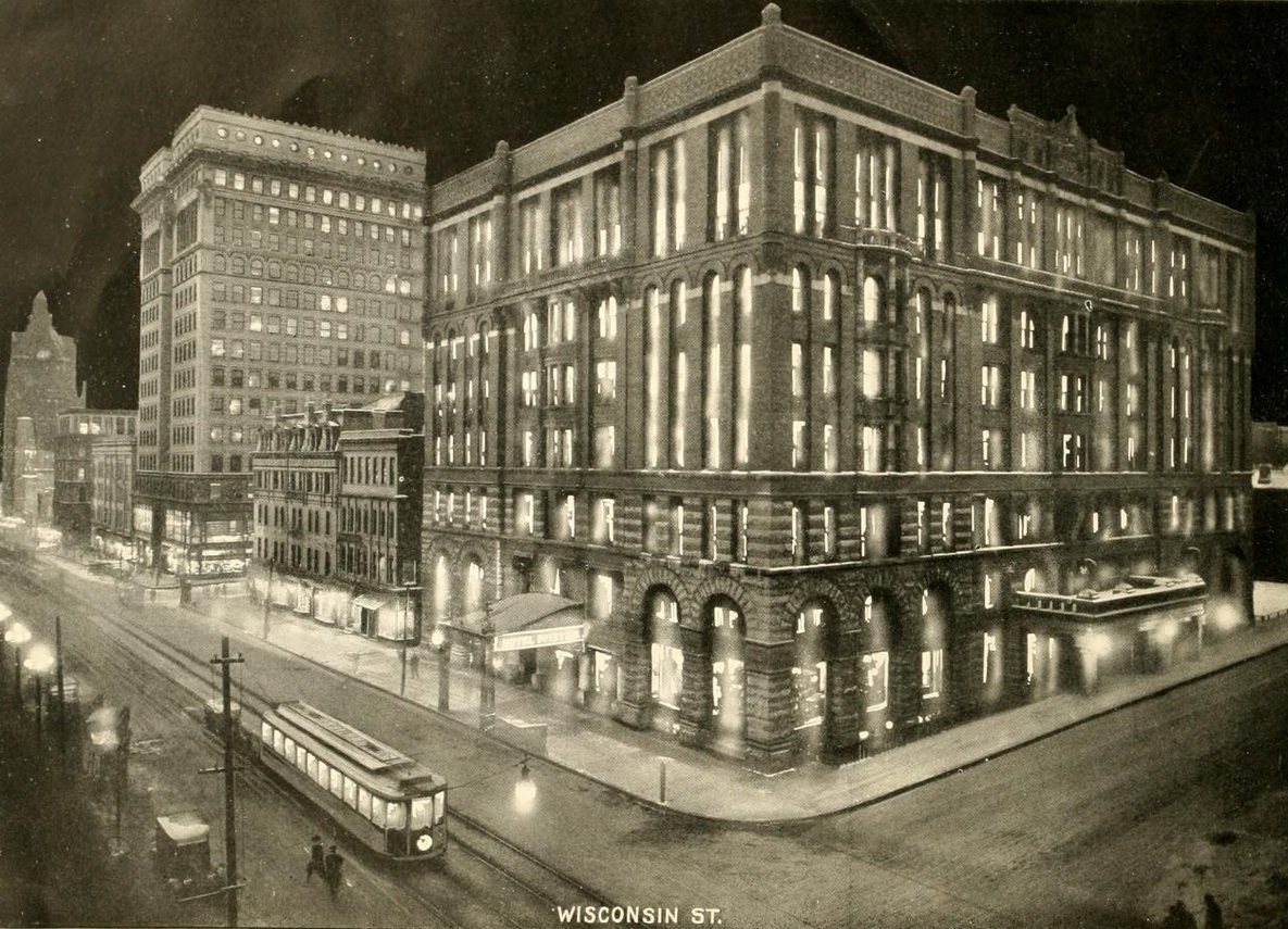 Haunted Hotel in Milwaukee WI: These Hotels Offer a Night You Will Never Forget!