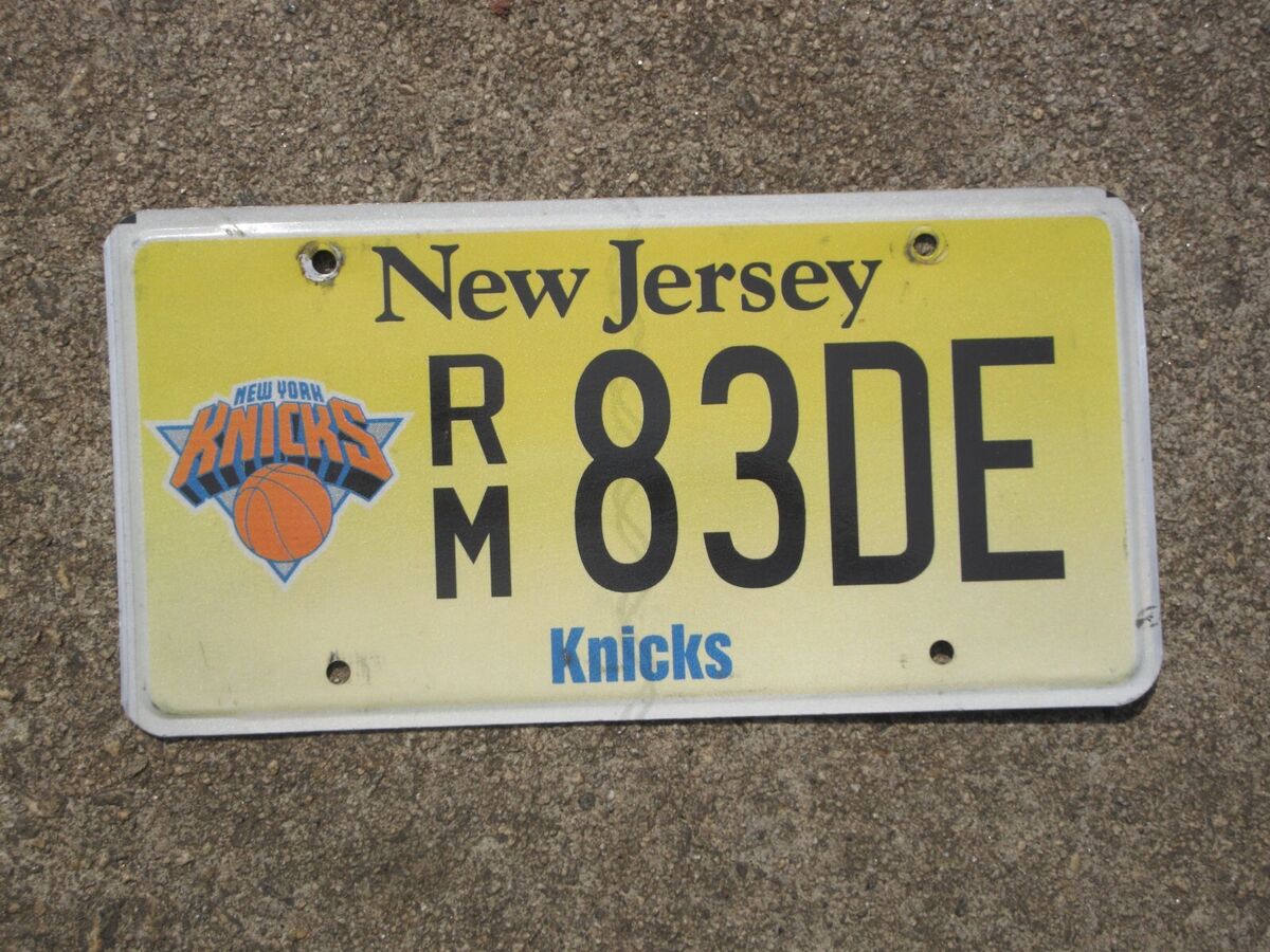 Where to buy a Knicks license plate? Check out these options!