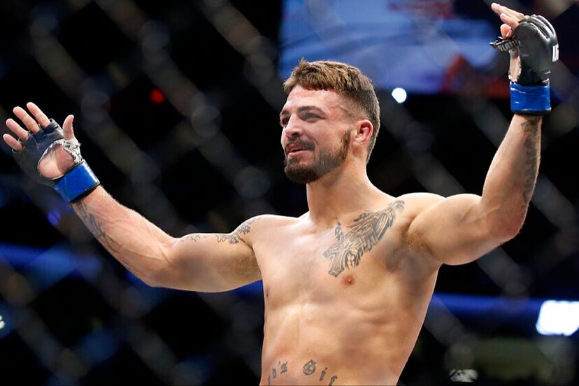How much money did Mike Perry make? Find out his fight purses and net worth!