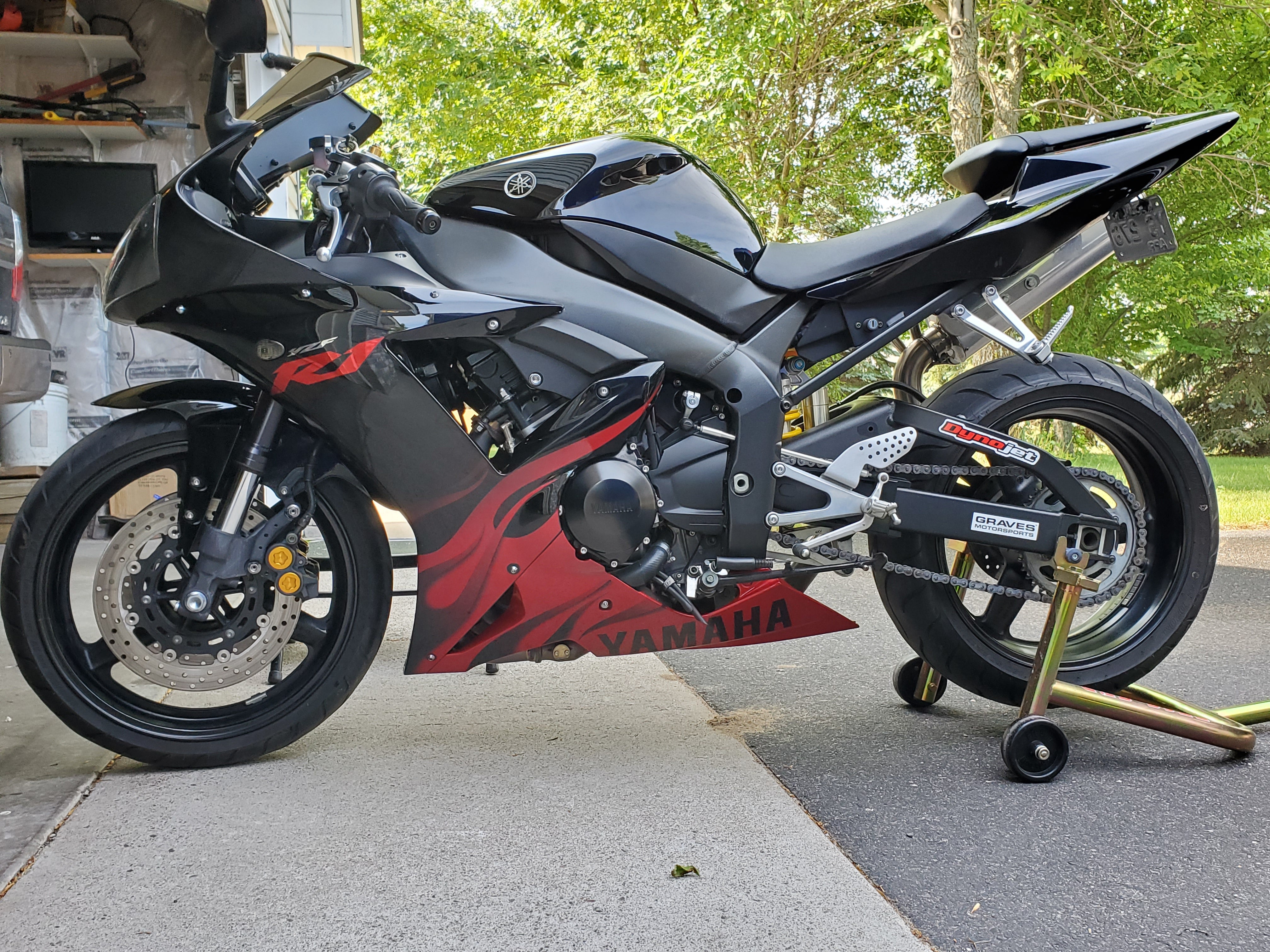 Buying a Used Yamaha R1 2002? Read This First!