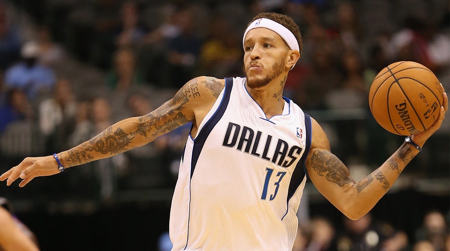 0:58 / 1:43 delonte west update: Explaining The Short video