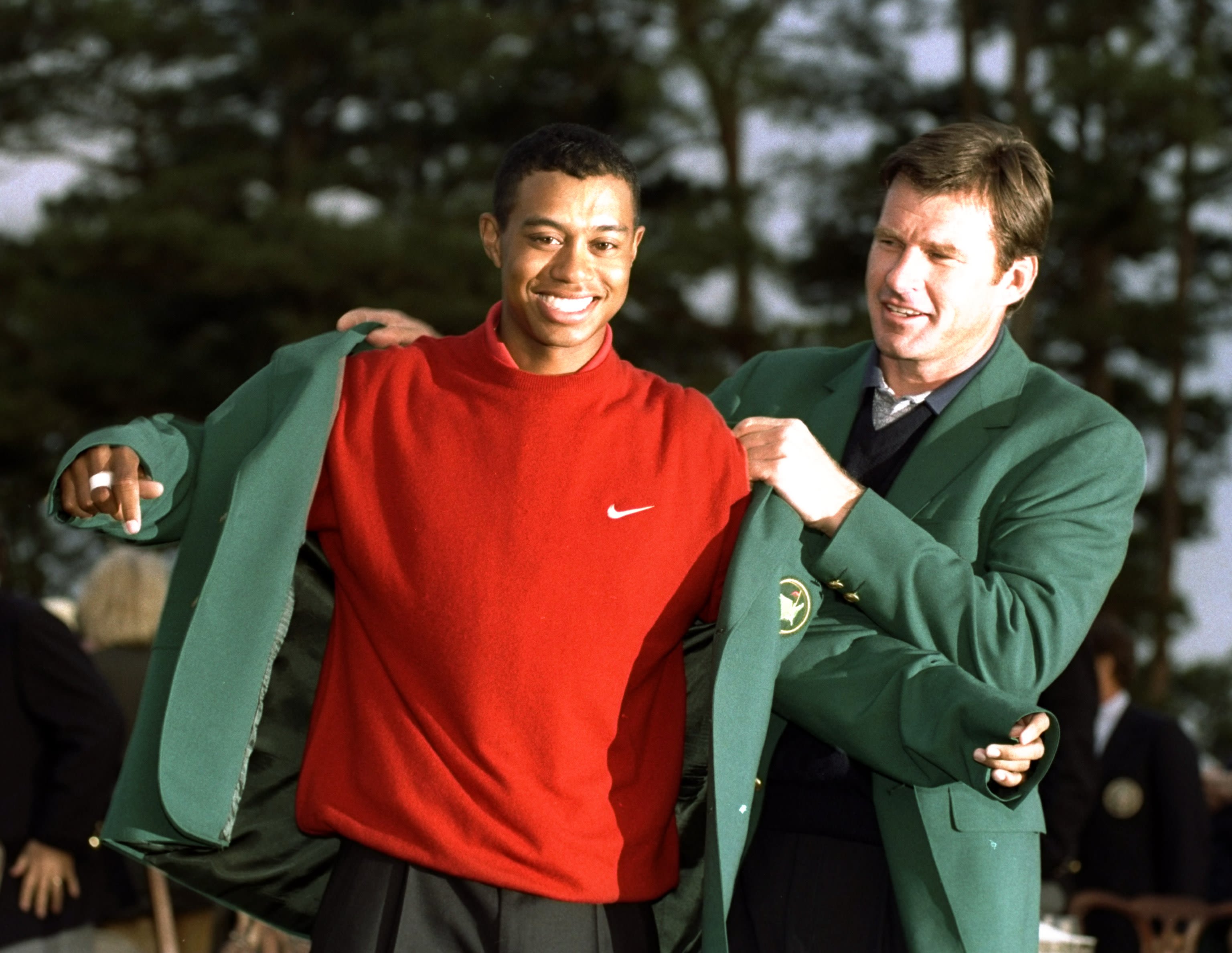 Tiger Woods Picture: Where to Find Classic and Rare Photos.