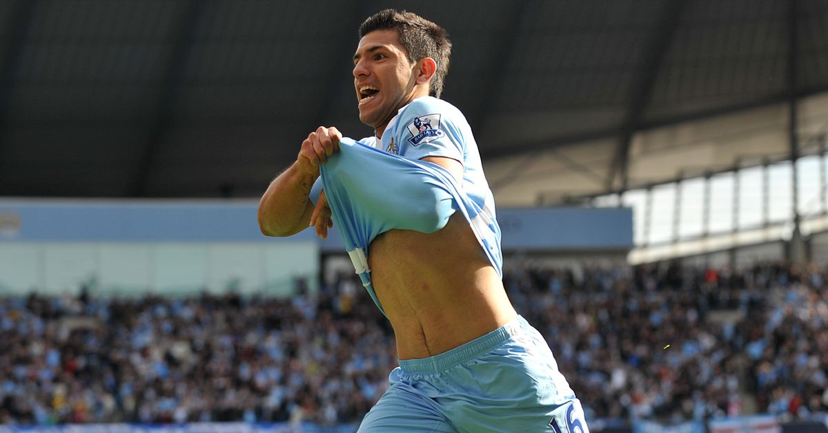 Manchester City Past Players : Relive Greatest Football Moments.