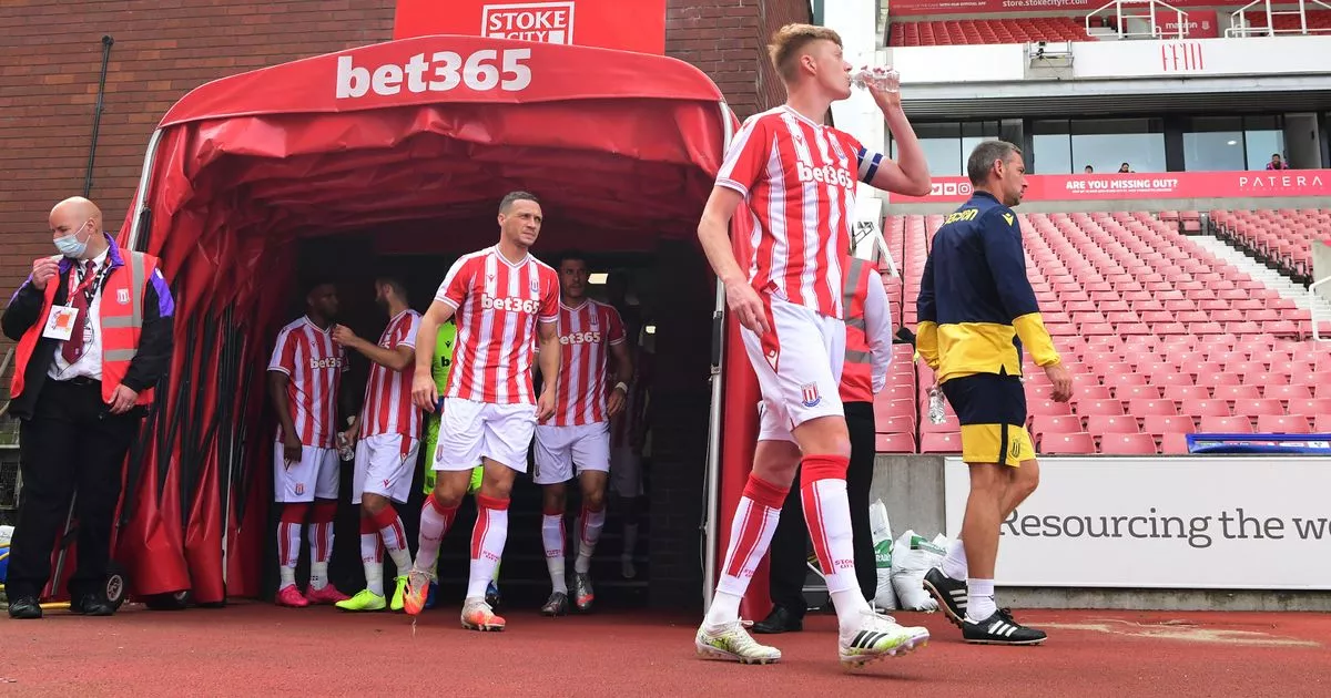 Whats the Latest on Sam Clucas? (Injury Updates and Playing Form)