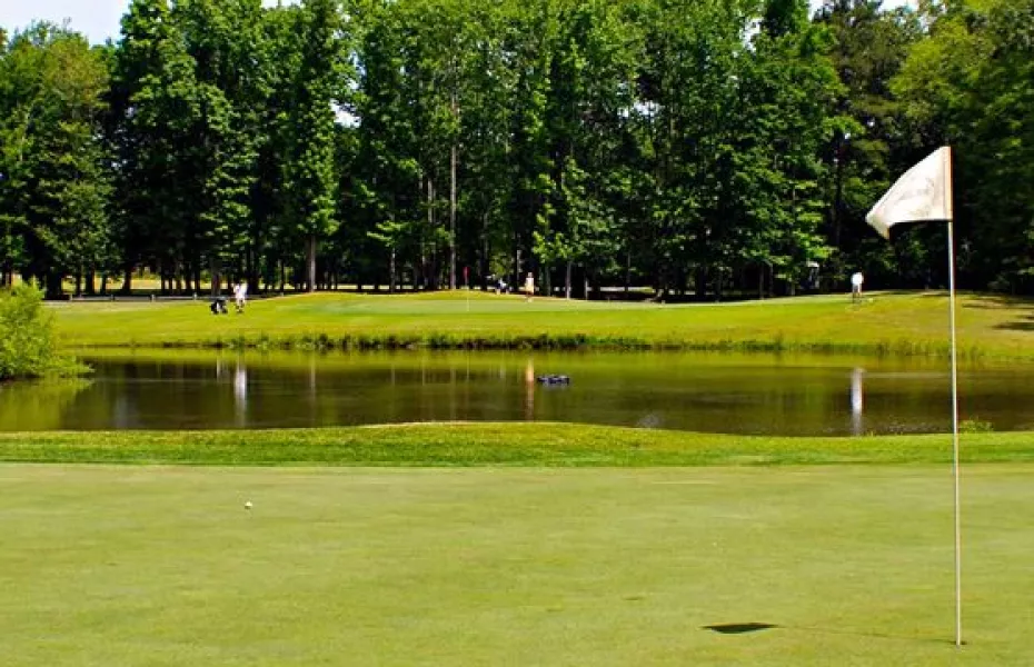 Aeropines Golf Club: Your Ultimate Guide to Tee Times & More!