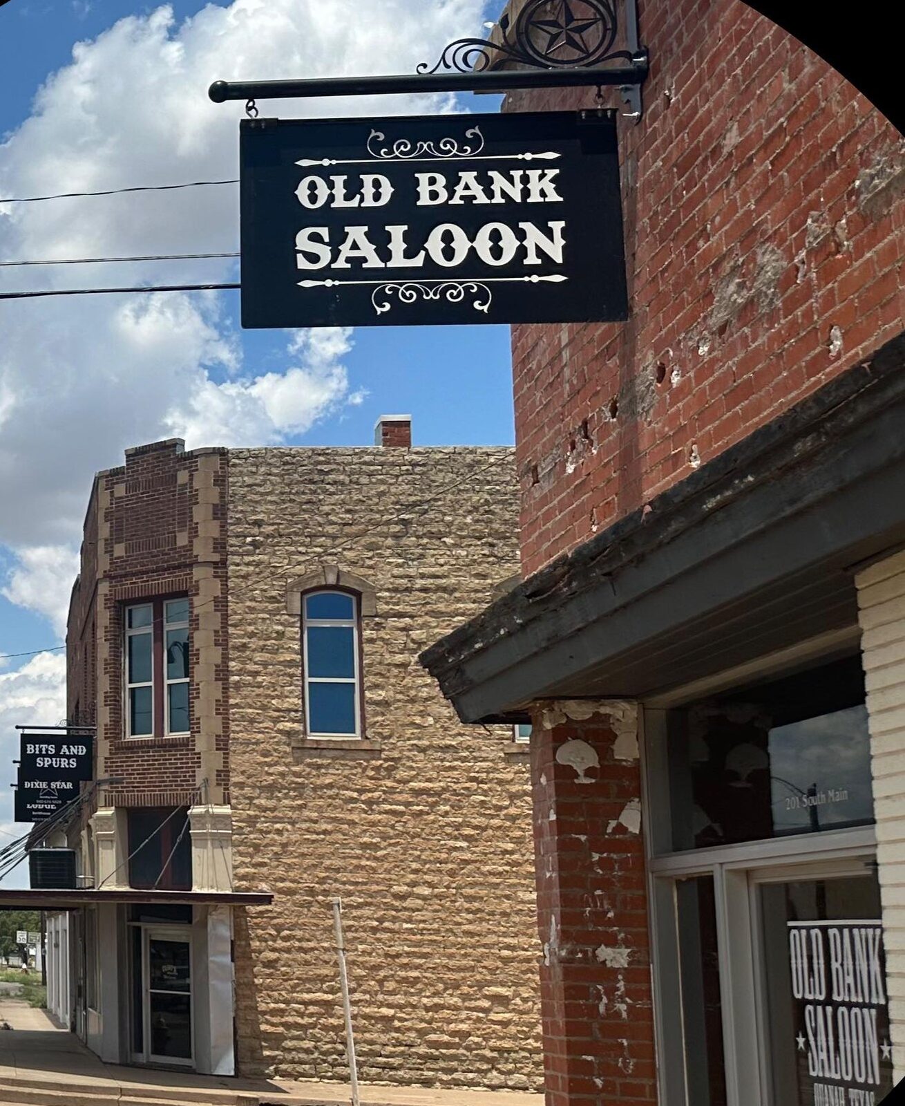 Old Bank Saloon: Find Drinks, History, and Good Times