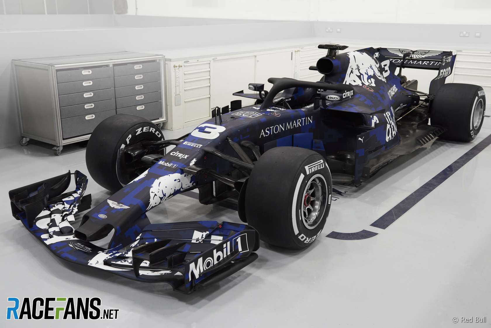 Red Bull RB14 Review: A Look Back at This Iconic Formula 1 Car.