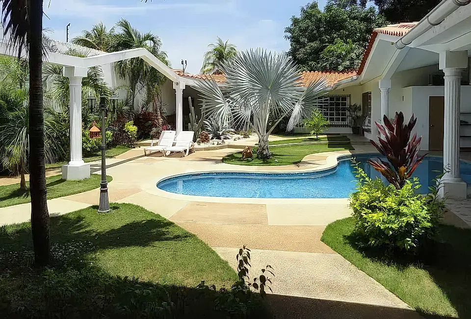 Villa Venezuela For Sale: Your Guide to Buying Property Today