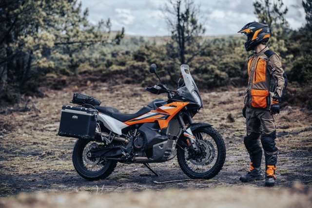 Moto Colombiano: Essential Gear and Preparation Guide