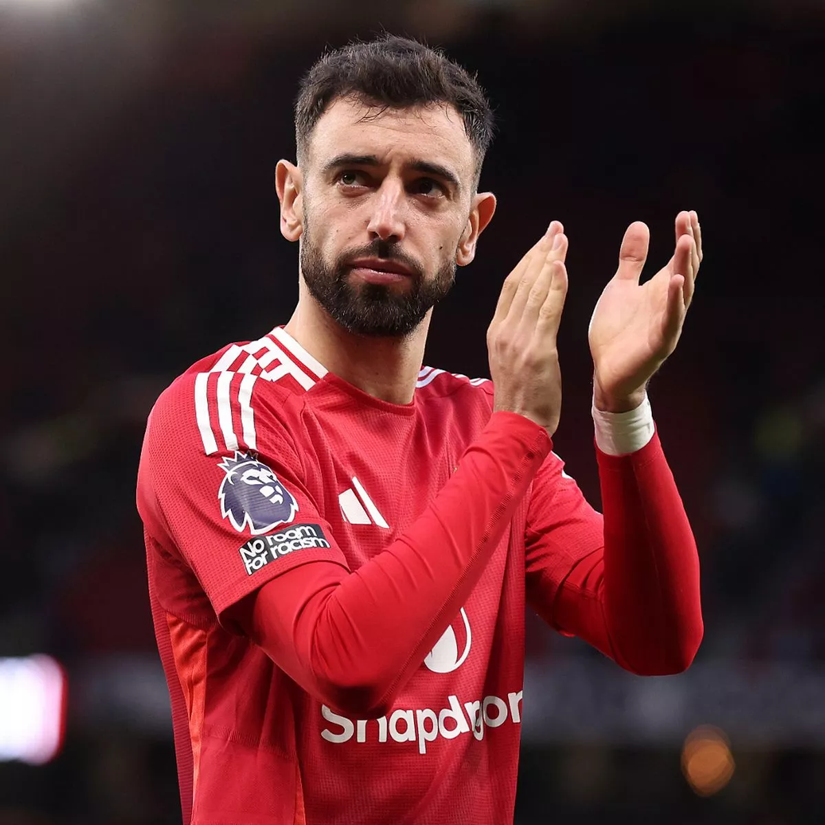 Is Bruno Fernandes fit to play this week? Check the most recent bruno fernandes injury news before the game.