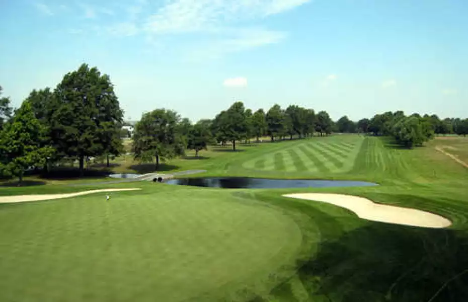 How to Book Eisenhower Park Golf Tee Times Easily?