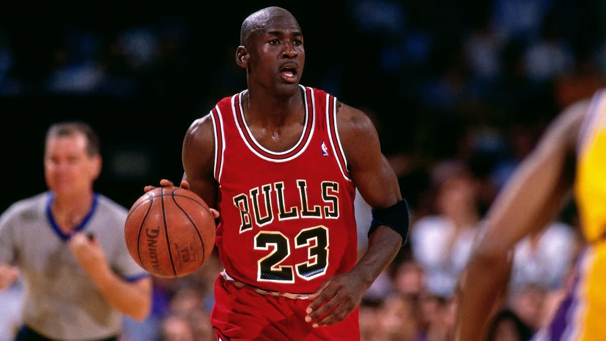 Michael Jordan 45 jersey vs 23 jersey: Understand the meaning behind both iconic numbers.