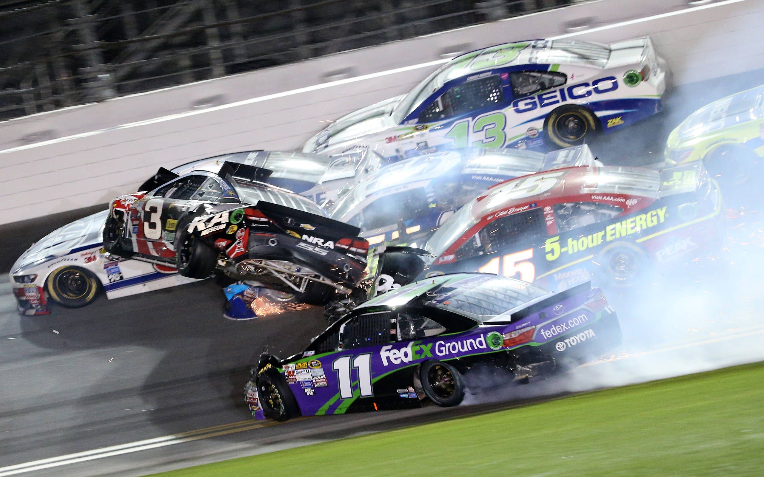 About the Dillon crash: Key facts and essential information summary.