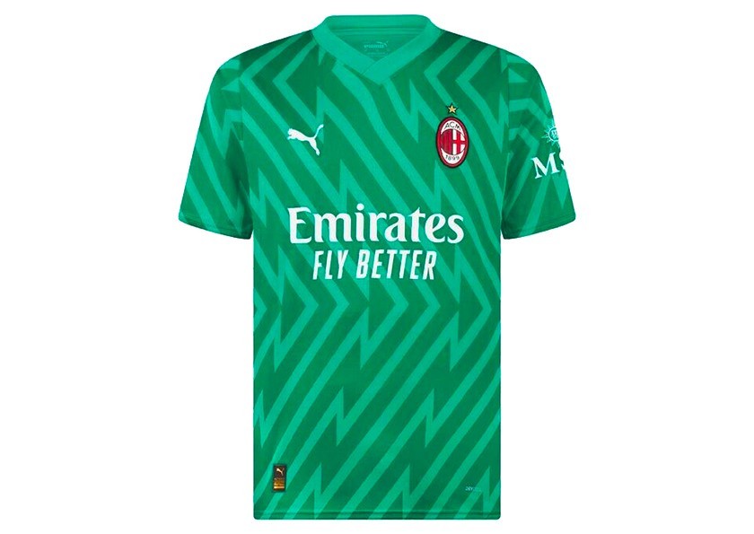 Where can you buy the rare Giroud goalkeeper jersey? Find trusted sellers here now.